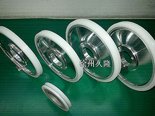 換向輪、導向輪、驅動輪